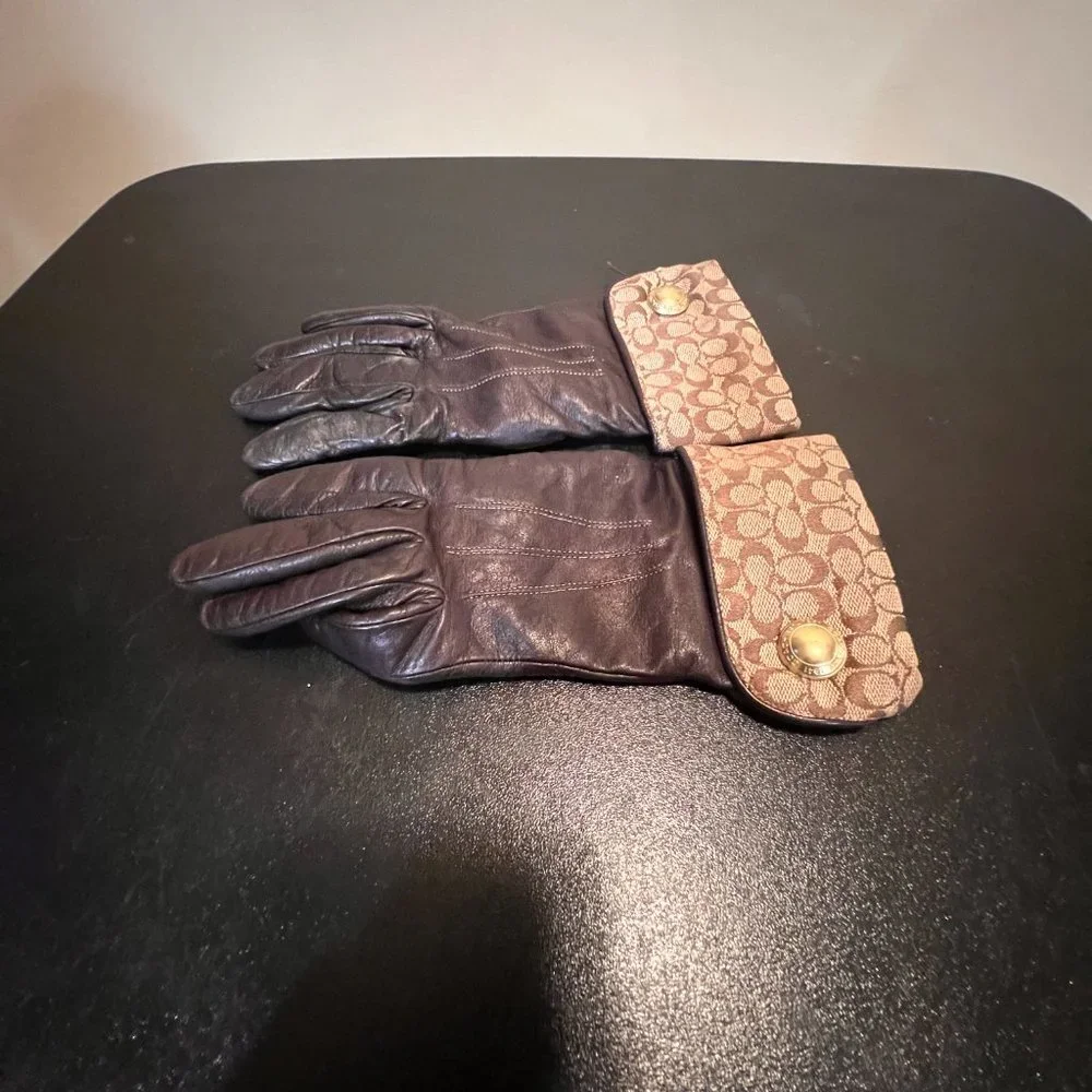 Coach gloves 6 1/2 brown tan